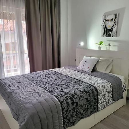 Great Apartment In Veria Kültér fotó